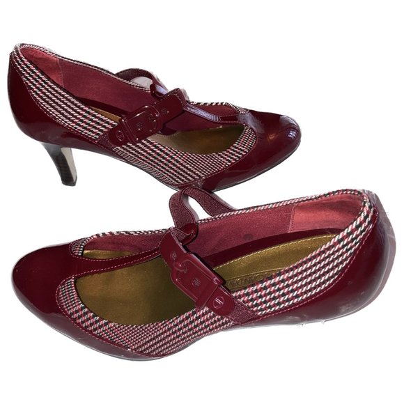 Circa Joan & David Red Patent Leather and Plaid Houdstooth Mary Jane Pumps - Picture 7 of 7